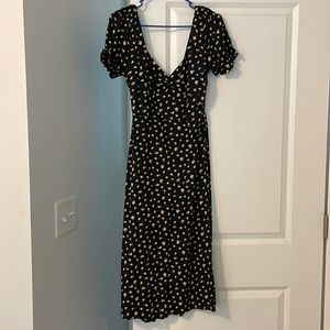 Billabong midi dress black floral size Small, excellent condition (worn once)